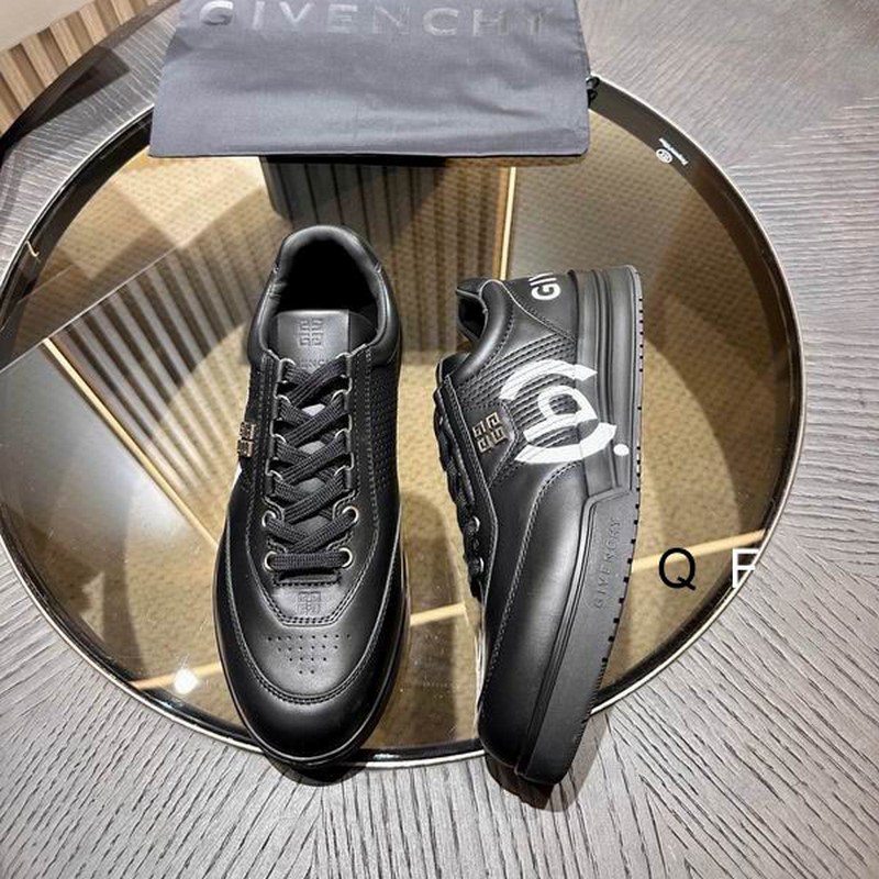 GIVENCHY Men's Shoes 26